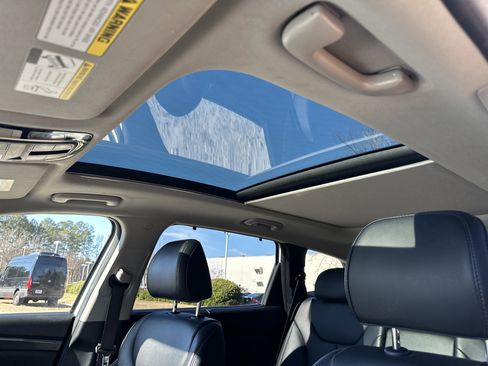 Used 2023 Hyundai Santa Fe SEL w/ Premium Package image 32