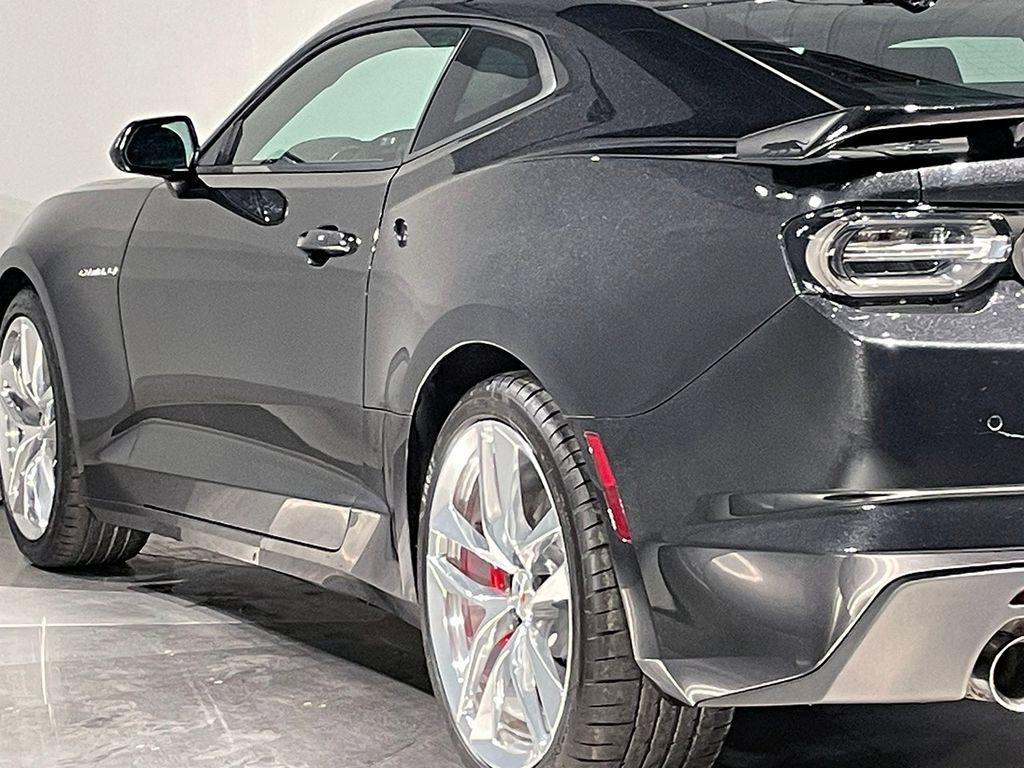 Used 2024 Chevrolet Camaro SS RWD image 33