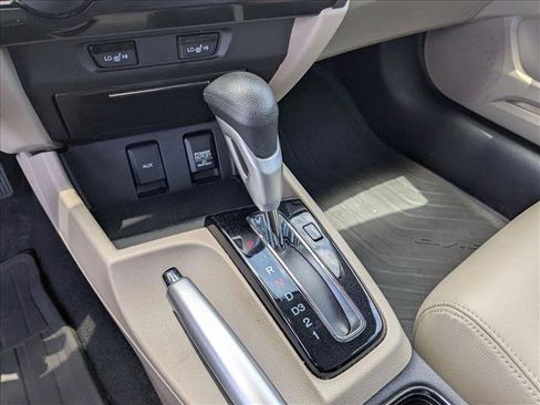 Used 2013 Honda Civic EX-L image 11
