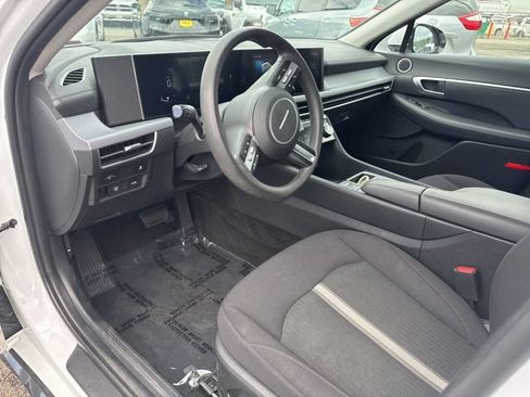 Used 2024 Hyundai Sonata SEL FWD image 17