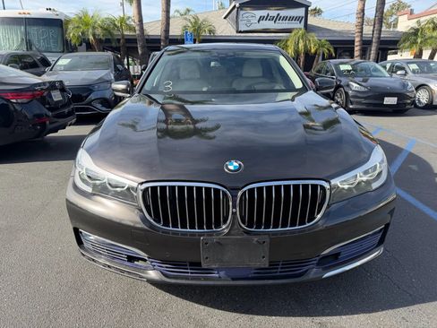 Used 2016 BMW 740i RWD image 2