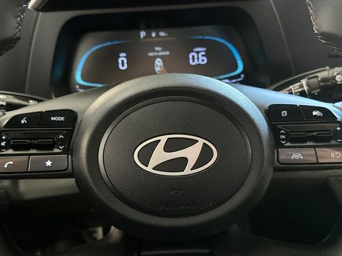 Used 2026 Hyundai Elantra Sport FWD image 27