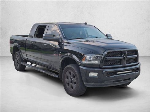Used 2016 RAM 2500 Laramie w/ Sport Appearance Group AWD/4WD image 3
