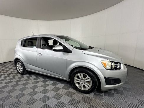Used 2013 Chevrolet Sonic LT FWD image 1