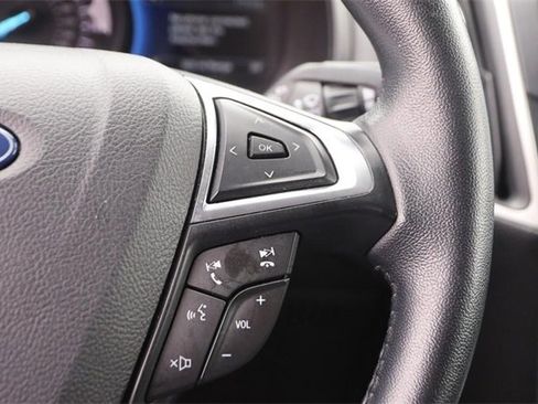 Certified 2024 Ford Edge SEL image 12