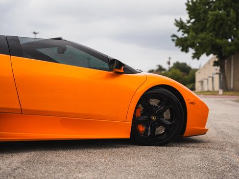 Used 2005 Lamborghini Murcielago Roadster AWD/4WD image 20