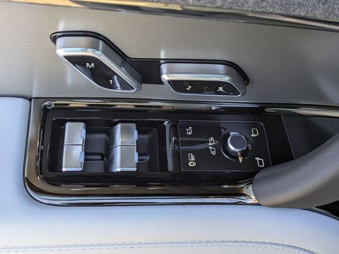 New 2026 Land Rover Range Rover Sport SE image 19