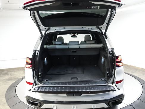 Used 2026 BMW X5 sDrive40i w/ M Sport Package RWD image 26