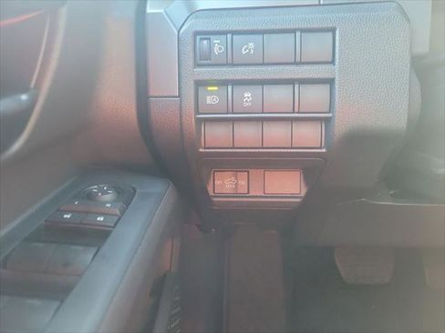 Certified 2025 Toyota Tacoma SR5 image 44