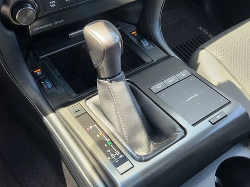 Used 2022 Lexus GX 460 w/ Black Line Special Edition AWD/4WD image 17