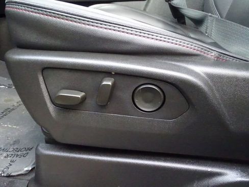 Certified 2024 Chevrolet Tahoe RST w/ Luxury Package image 20