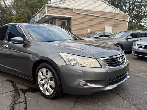 Used 2010 Honda Accord EX-L image 7
