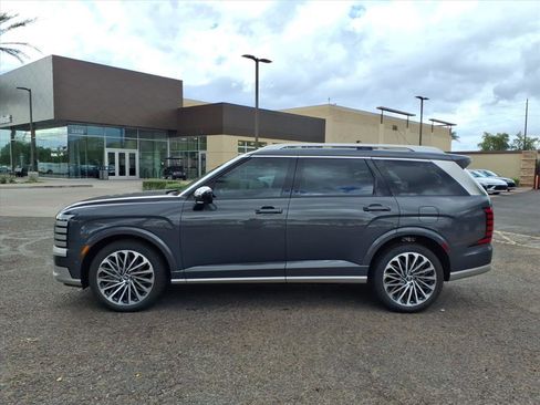 New 2026 Hyundai Palisade Calligraphy FWD image 3