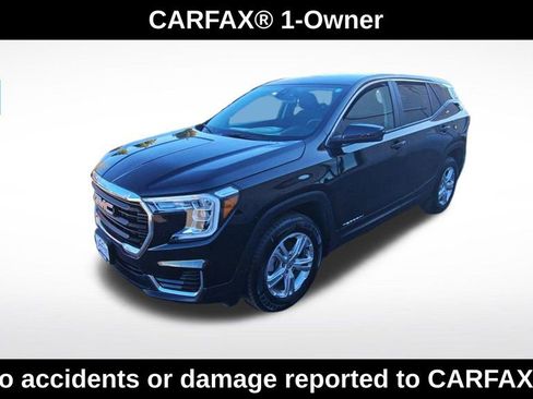 Used 2024 GMC Terrain SLE image 4