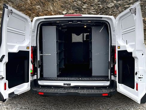 Used 2016 Ford Transit 250 130 Low Roof image 15