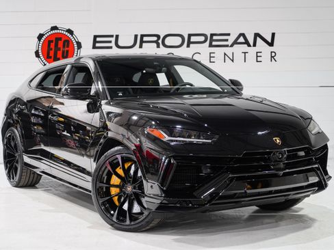 Used 2024 Lamborghini Urus S AWD/4WD image 1