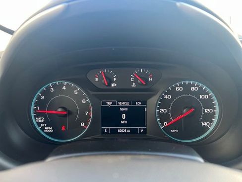 Used 2024 Chevrolet Malibu LT FWD image 12