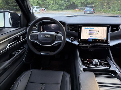 New 2026 Jeep Grand Wagoneer 4WD image 21