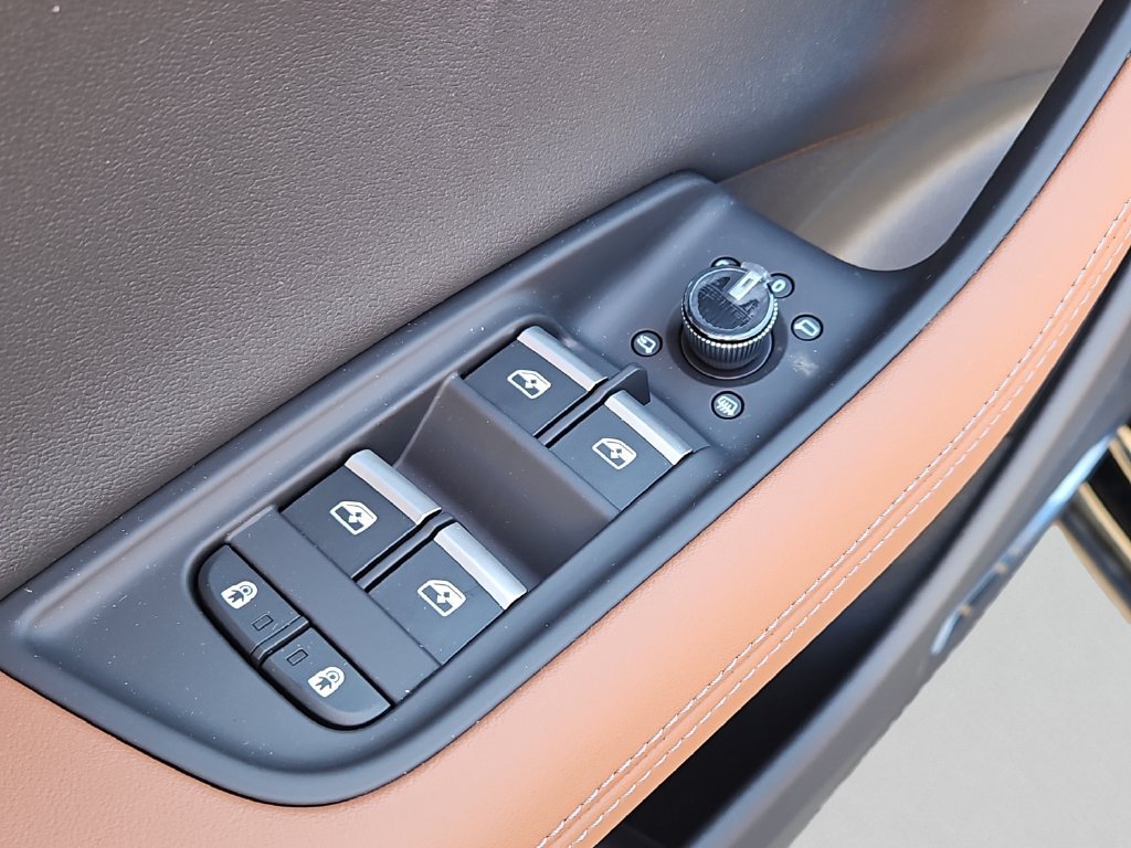 New 2027 Audi Q8 Premium Plus AWD/4WD image 20