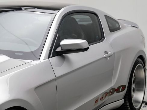 Used 2012 Ford Mustang Shelby GT500 w/ SVT Performance Pkg RWD image 33