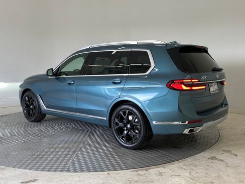 New 2026 BMW X7 xDrive40i w/ Executive Package image 3