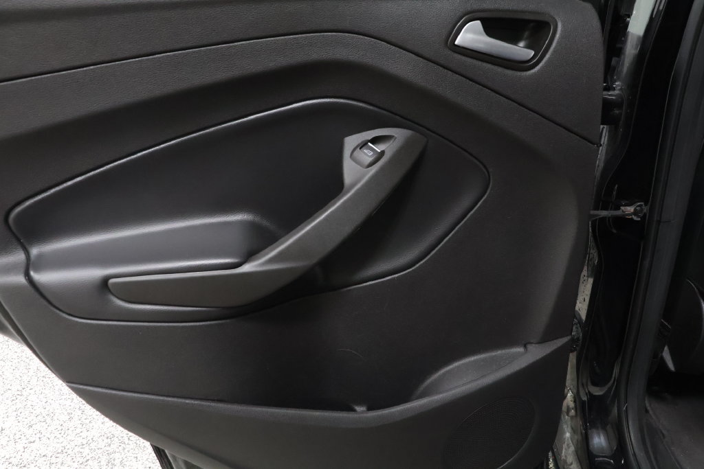 Used 2019 Ford Escape SEL AWD/4WD image 19