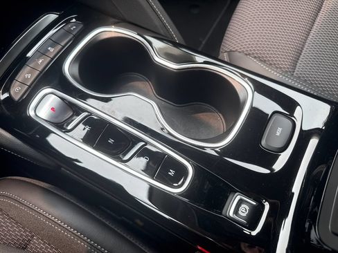 Certified 2023 Buick Envision Preferred AWD/4WD image 26