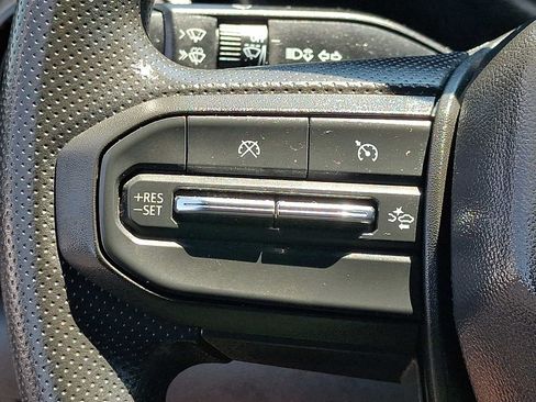 Used 2024 Chevrolet Colorado Trail Boss w/ Technology Package AWD/4WD image 19
