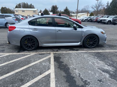 Used 2018 Subaru WRX STI image 7