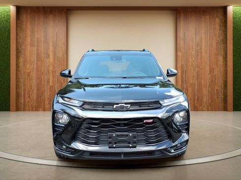Certified 2023 Chevrolet TrailBlazer RS w/ Sun and Liftgate Package AWD/4WD image 2