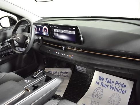 Used 2023 Nissan Ariya FWD image 36