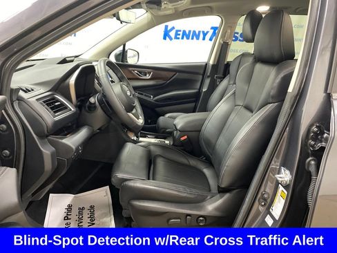 Used 2025 Subaru Ascent Touring AWD/4WD image 9