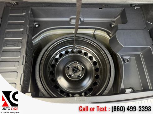 Used 2013 Mercedes-Benz GLK 350 4MATIC image 16