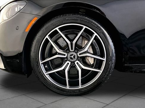 Used 2023 Mercedes-Benz E 350 4MATIC Sedan image 11