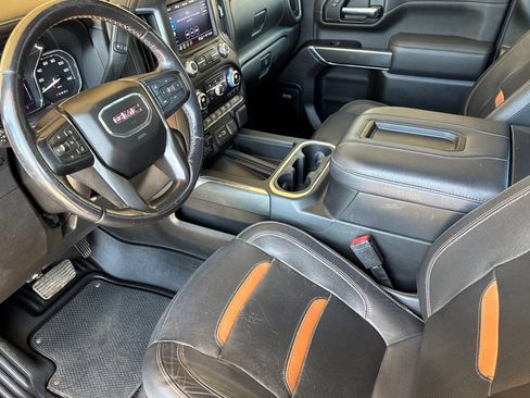 Certified 2022 GMC Sierra 2500 AT4 w/ AT4 Preferred Package AWD/4WD image 10