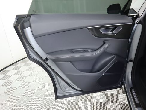 New 2025 Audi Q8 Premium Plus image 27