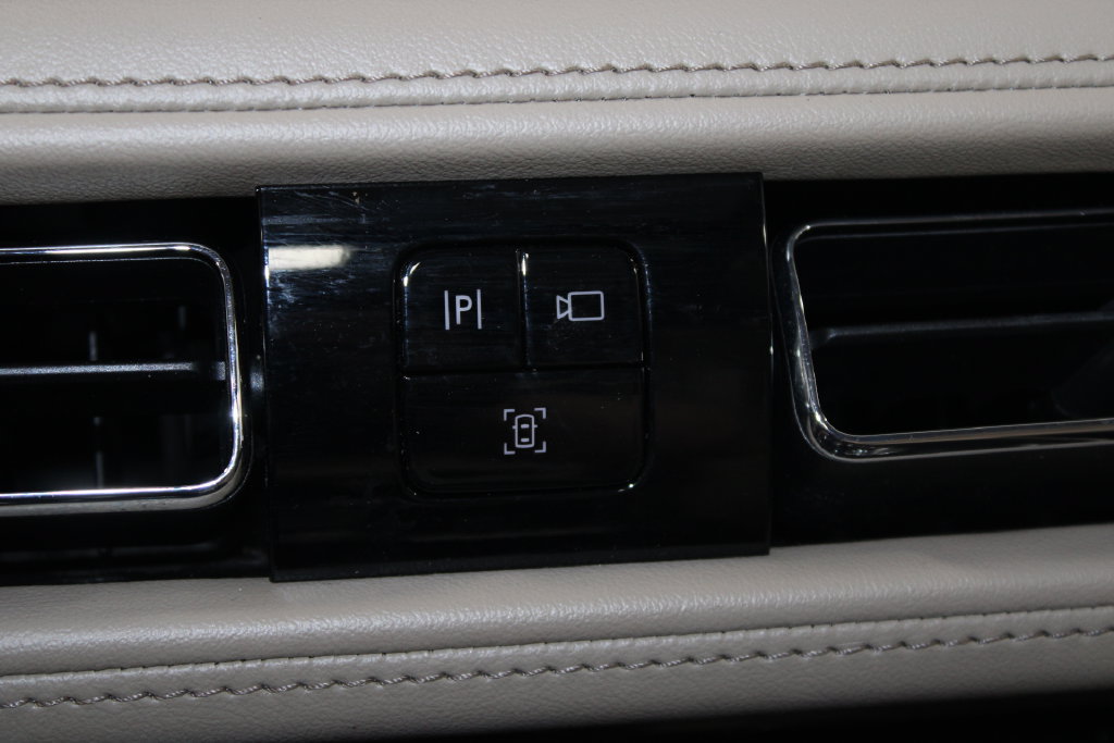 Used 2023 Lincoln Nautilus Reserve w/ Equipment Group 201A AWD/4WD image 48