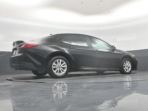 Used 2025 Toyota Camry LE FWD image 48