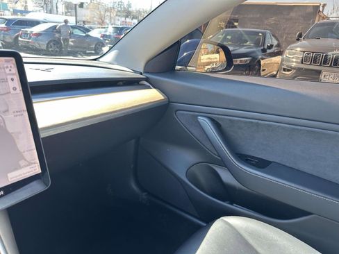 Used 2019 Tesla Model 3 Long Range image 26