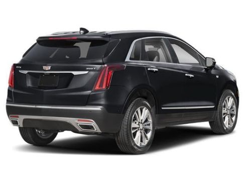 Used 2024 Cadillac XT5 Premium Luxury AWD/4WD image 3