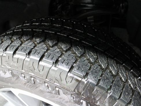 Used 2025 Chevrolet Silverado 1500 RST image 7