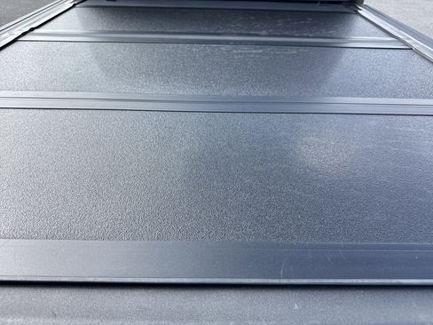 Used 2021 Jeep Gladiator Sport image 32