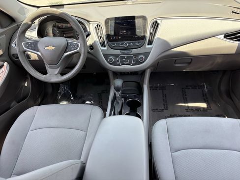 Used 2021 Chevrolet Malibu LS FWD image 13