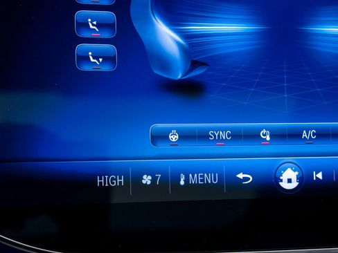 New 2026 Mercedes-Benz E 53 AMG e 4MATIC Sedan image 30