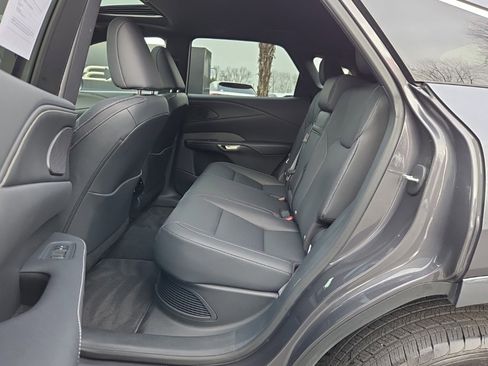 Certified 2025 Lexus RX 350 w/ Convenience Package image 5