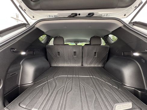 Certified 2025 Chevrolet Blazer LT w/ LPO, Floor Liner Package image 33