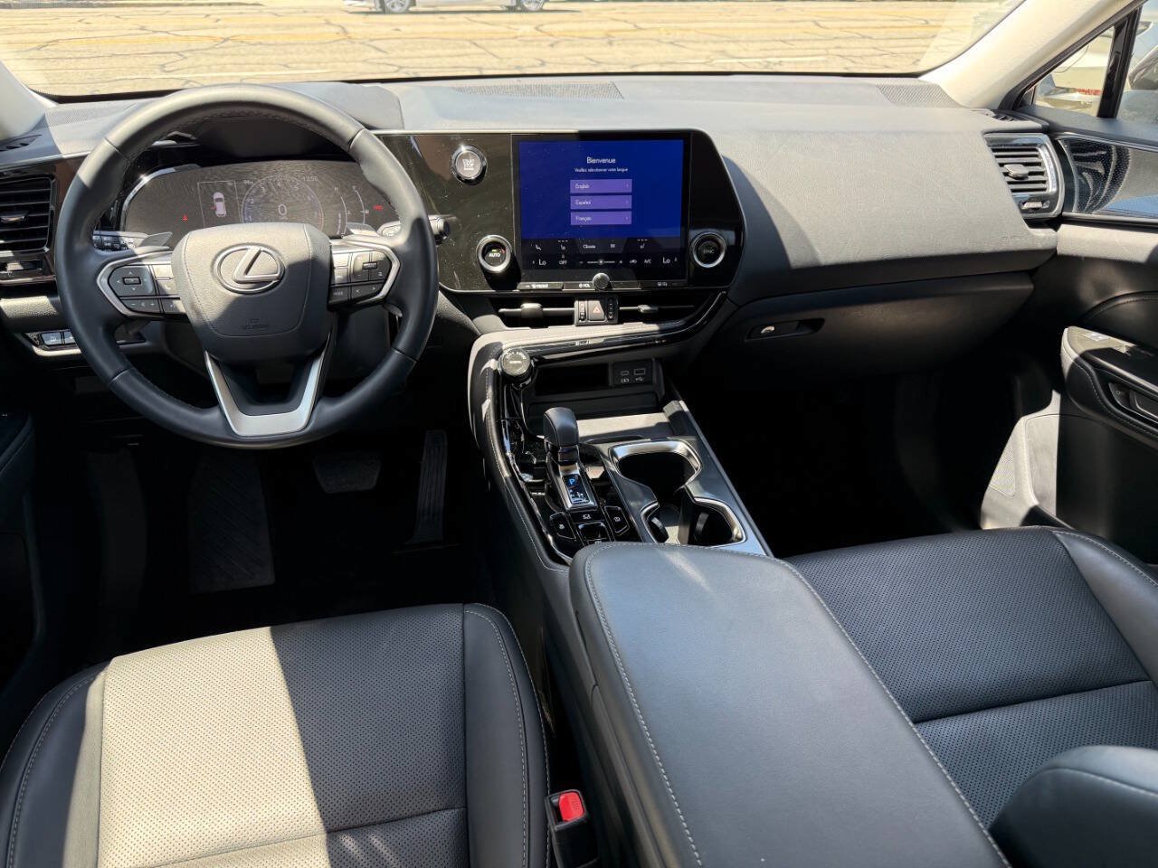 Used 2023 Lexus NX 250 FWD image 28