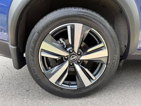 Used 2023 Nissan Rogue Platinum w/ Platinum Premium Package AWD/4WD image 17