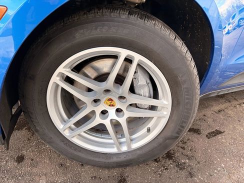 Used 2017 Porsche Macan image 49