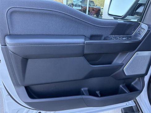 Used 2024 Ford F150 Lariat w/ Equipment Group 502A High image 10